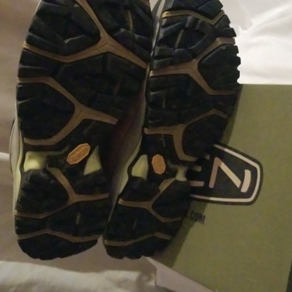 LA SPORTIVE HIKING BOOTS WOMENS SIZE 8.5 - Picture 4 of 12